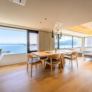 Miyajima Coral Hotel Hatsukaichi